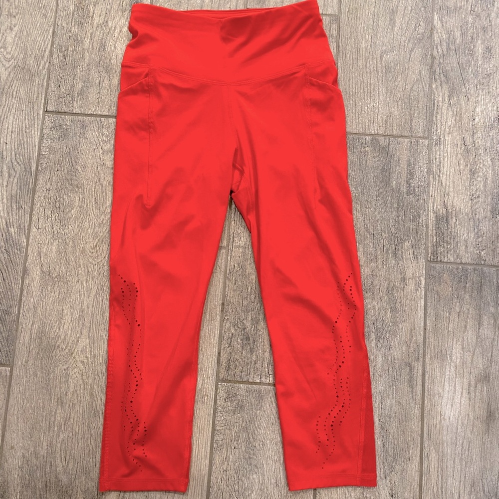 Super Cute Cropped Leggings